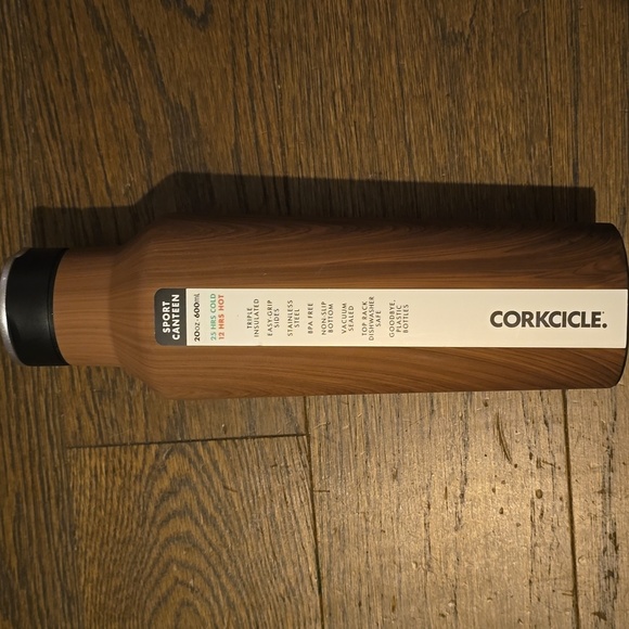 ❤️BUY 2 GET 1 FREE  Corkcicle Classic Sport Canteen Insulated Water Bottle - Picture 3 of 8